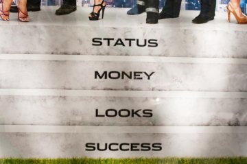 status-money-looks-success_DSC9851